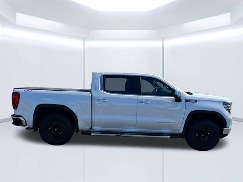 Used 2024 GMC Sierra 1500 SLT w/ SLT Premium Plus Package AWD/4WD image 6