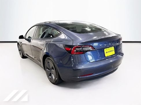 Used 2022 Tesla Model 3 Long Range AWD/4WD image 7