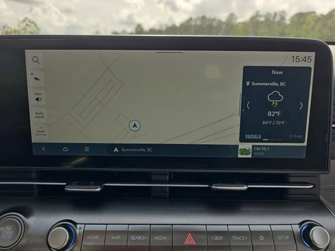 Used 2024 Hyundai Kona SE FWD image 23