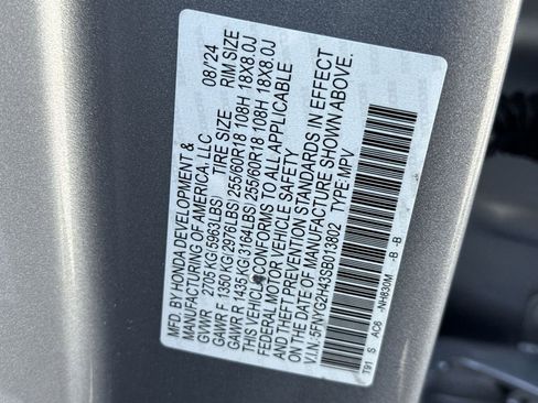 Used 2025 Honda Pilot EX-L image 32