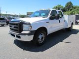 Used 2006 Ford F350 XL image 3