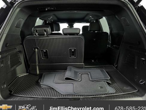 Certified 2025 Chevrolet Traverse LT w/ Enhanced Driving Package FWD image 33