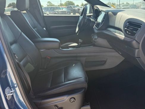 Used 2025 Dodge Durango GT AWD/4WD image 13