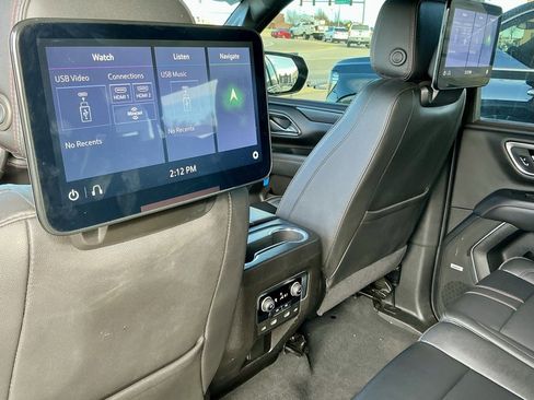 Used 2021 Chevrolet Suburban RST w/ Rear Media and Nav Package image 34