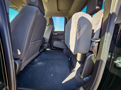New 2026 GMC Sierra 2500 SLE w/ SLE Value Package; AWD/4WD image 33