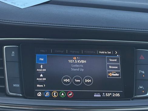 Used 2021 Buick Enclave Premium w/ Surround and Sites Package image 8