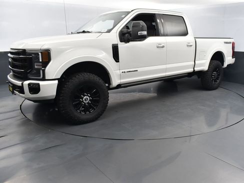Used 2021 Ford F250 Lariat image 10