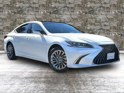 Certified 2025 Lexus ES 350 Ultra Luxury w/ Accessory Package (Z1)