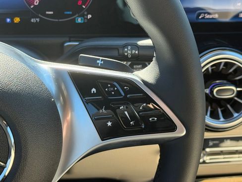 New 2026 Mercedes-Benz GLB 250 image 27