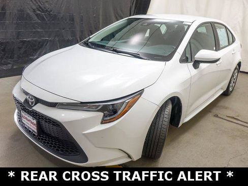 Certified 2022 Toyota Corolla LE FWD image 4