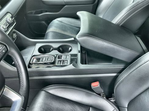 Used 2023 Honda Pilot EX-L image 18