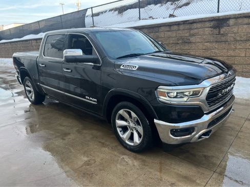 Used 2019 RAM 1500 Limited image 2