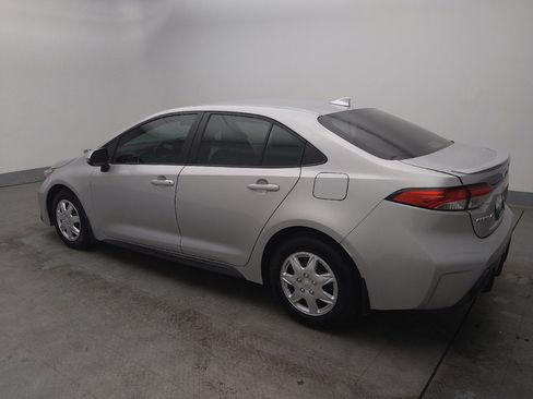 Used 2024 Toyota Corolla SE image 3