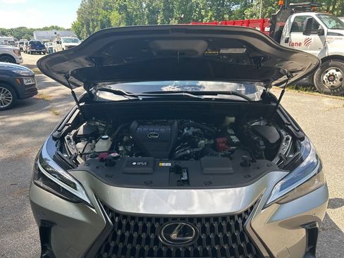 Used 2024 Lexus NX 350 AWD image 12
