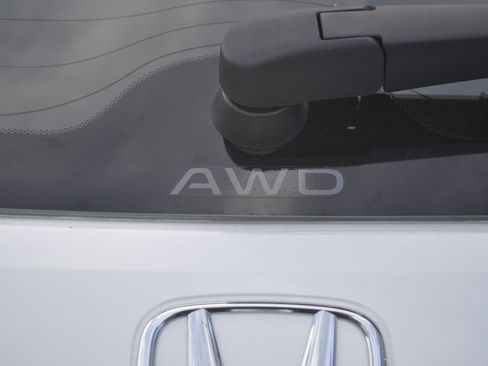 Certified 2025 Honda HR-V LX image 10