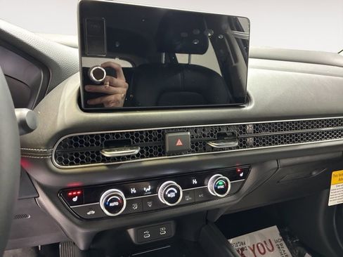 New 2026 Honda HR-V EX-L image 14