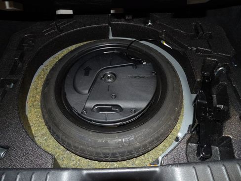 Used 2023 MAZDA MAZDA3 s image 20