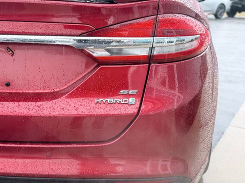 Used 2018 Ford Fusion SE image 8