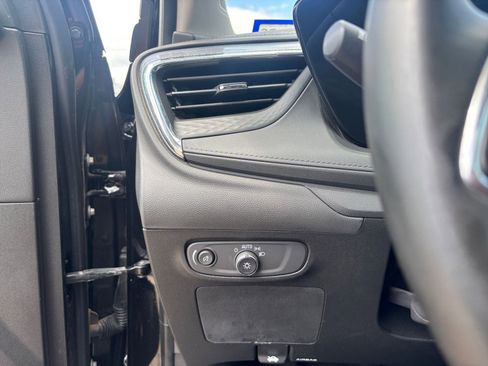 Used 2025 Buick Encore GX Preferred FWD image 33