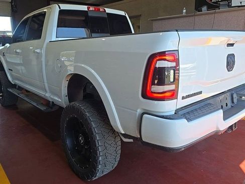 Used 2019 RAM 2500 Laramie w/ Night Edition AWD/4WD image 6