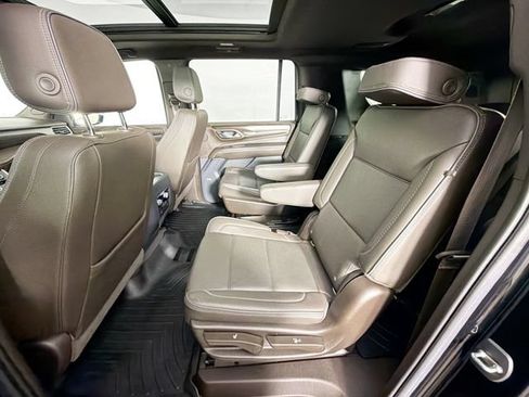 Used 2021 GMC Yukon XL Denali AWD/4WD image 26