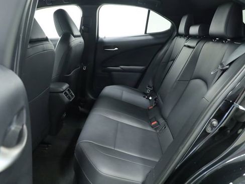 Used 2021 Lexus UX 200 w/ Accessory Package (Z2) image 31