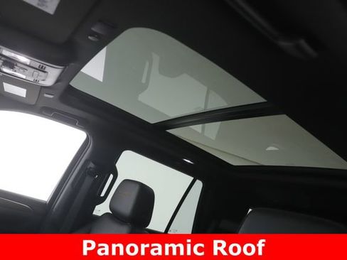 Used 2024 Chevrolet Tahoe High Country w/ Premium Package AWD/4WD image 19