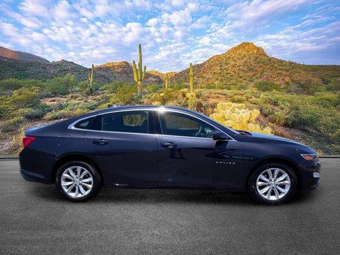 Used 2023 Chevrolet Malibu LT FWD image 3