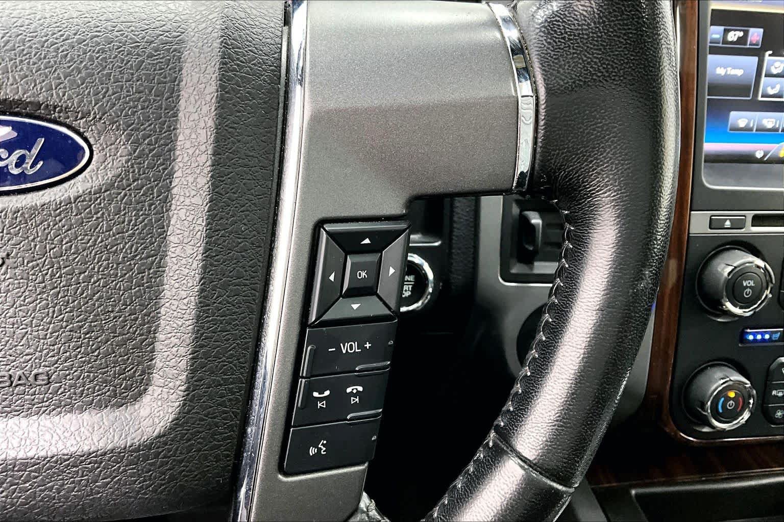 Used 2015 Ford Expedition Platinum AWD/4WD image 21