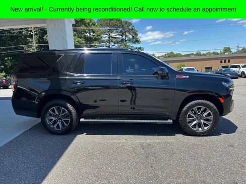 Used 2024 Chevrolet Tahoe Z71 w/ Luxury Package AWD/4WD image 20