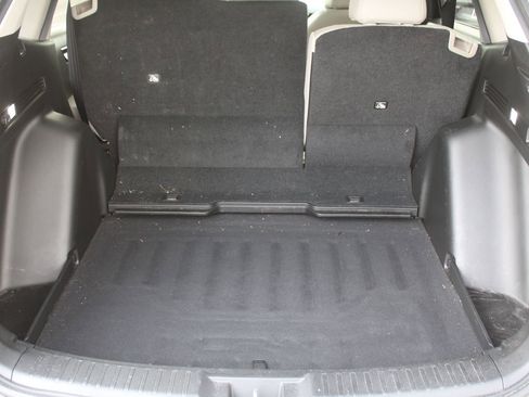 Used 2025 Honda CR-V EX-L image 10