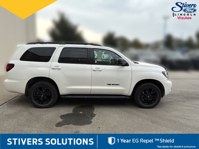 Used 2019 Toyota Sequoia TRD Sport w/ TRD Sport Premium Package AWD/4WD image 5