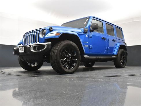 Used 2023 Jeep Wrangler Unlimited Sahara image 21