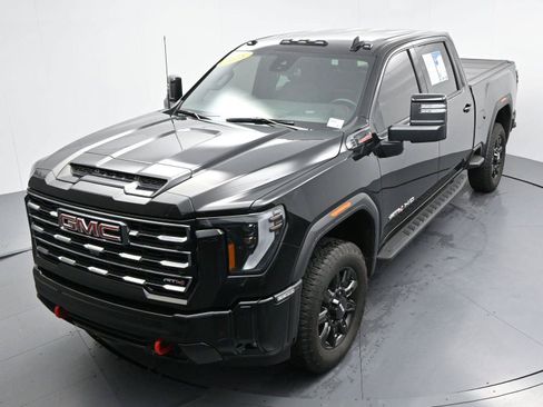 Used 2025 GMC Sierra 2500 AT4 AWD/4WD image 42