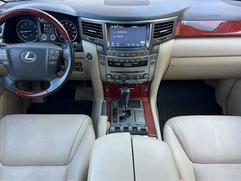Used 2009 Lexus LX 570 4WD image 15