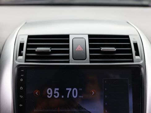 Used 2010 Toyota Corolla LE FWD image 31