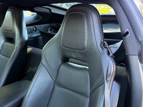 Used 2019 Chevrolet Corvette Stingray Coupe w/ Carbon Flash Badge Package RWD image 2