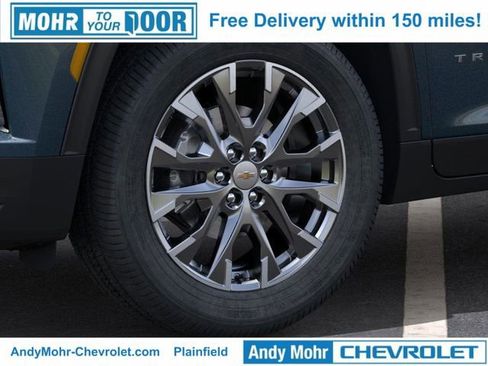 New 2026 Chevrolet Traverse LT w/ Sun and Wheel Package image 9