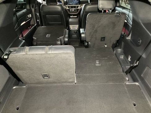 Used 2025 Ford Explorer ST AWD/4WD image 54