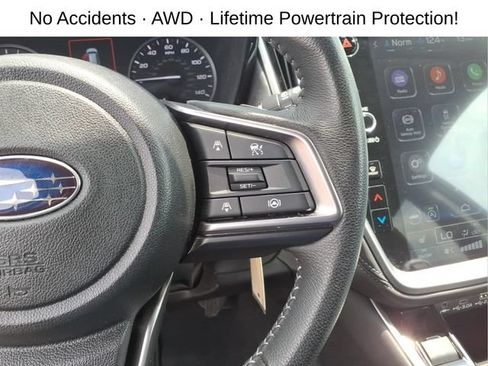 Used 2024 Subaru Outback Premium AWD/4WD image 17