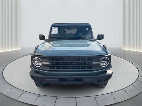 Used 2023 Ford Bronco 4-Door AWD/4WD image 2