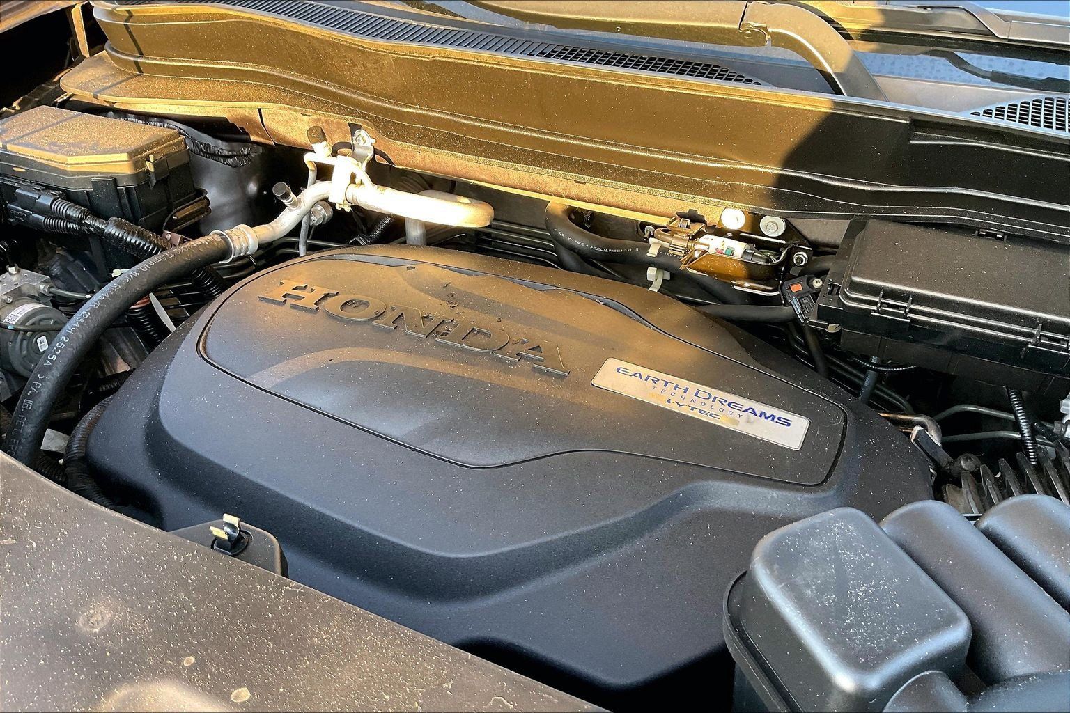 Used 2016 Honda Pilot Elite image 27