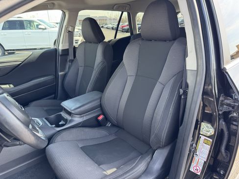 Used 2020 Subaru Outback Premium AWD/4WD image 24