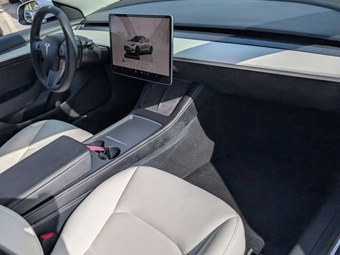 Used 2023 Tesla Model 3 Standard Range RWD image 13