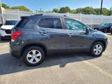 Used 2018 Chevrolet Trax LT w/ LT Convenience Package image 5