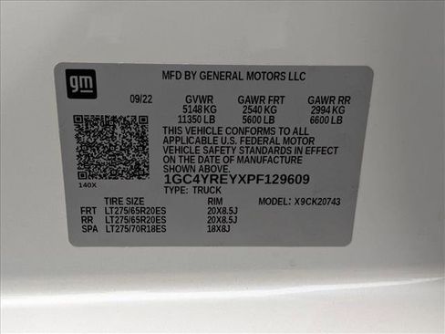 Used 2023 Chevrolet Silverado 2500 High Country w/ Z71 Off-Road Package image 27