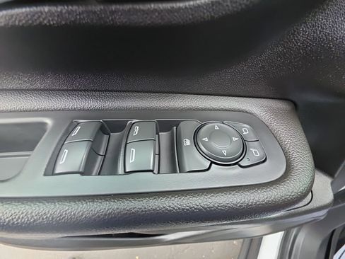 Used 2019 GMC Terrain SLT w/ Preferred Package AWD/4WD image 24