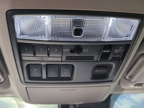 Used 2024 Toyota 4Runner SR5 Premium w/ Moonroof Package image 23