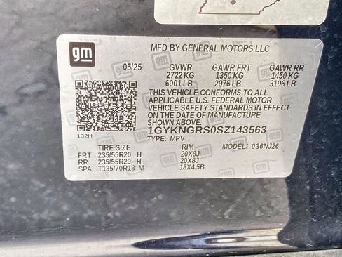 Certified 2025 Cadillac XT5 Sportv AWD/4WD image 34