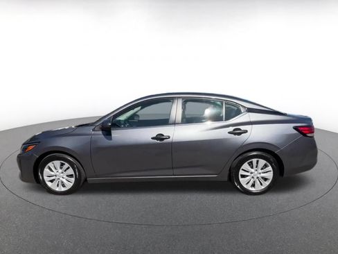 Used 2025 Nissan Sentra S FWD image 7